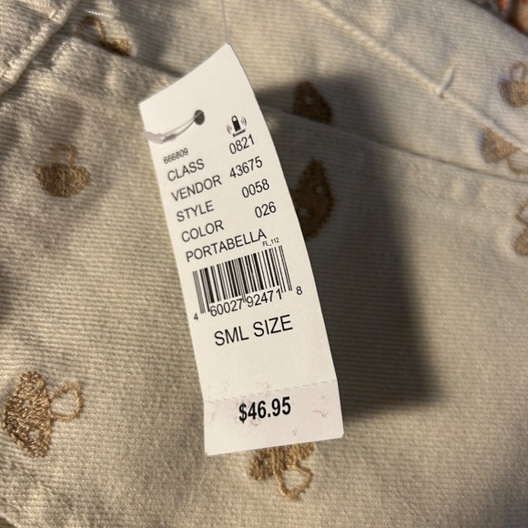 PacSun embroidered shorts - Picture 3 of 5